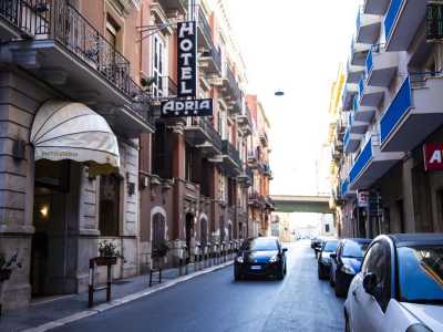 Gli alberghi storici di Bari